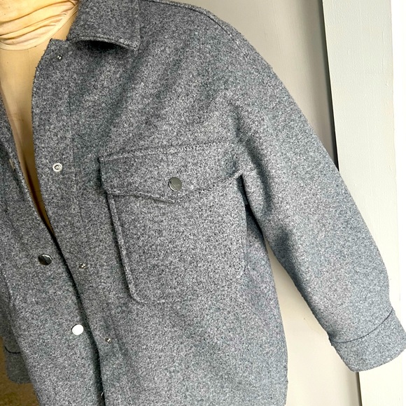 Zara soft grey shirt jacket - Picture 7 of 12
